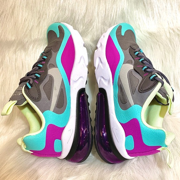 NEW! Nike Air Max React 270 NEW! - Picture 5 of 7